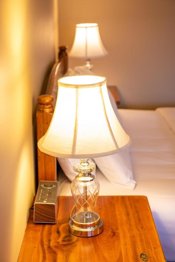 Gateway On Monash Hotel Notting Hill Bagian luar foto