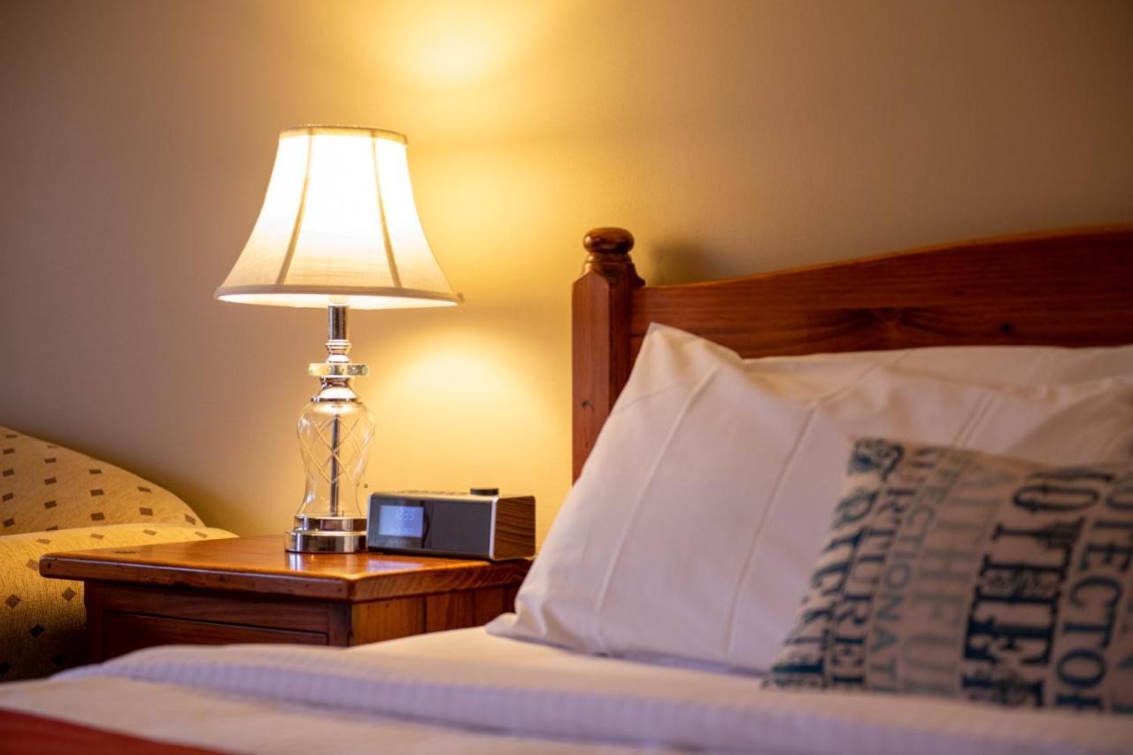 Gateway On Monash Hotel Notting Hill Bagian luar foto